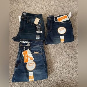 3 pair of skinny jeans